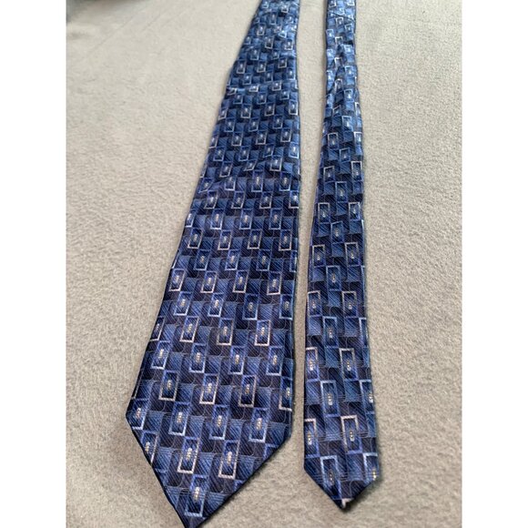 Mens Arrow Blue Geo pattern Silk Necktie Tie - Picture 5 of 5